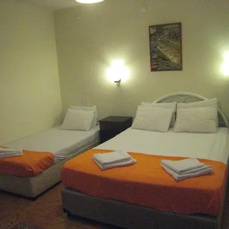 Paris 3*