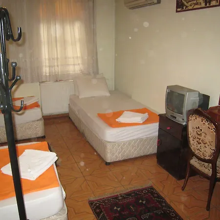 Hotel Paris 3*